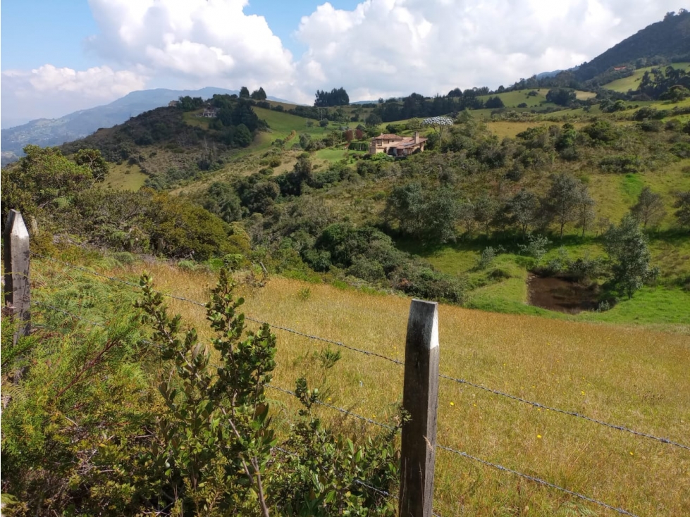 VENDO TERRENO 5 FANEGADAS - GUATAVITA