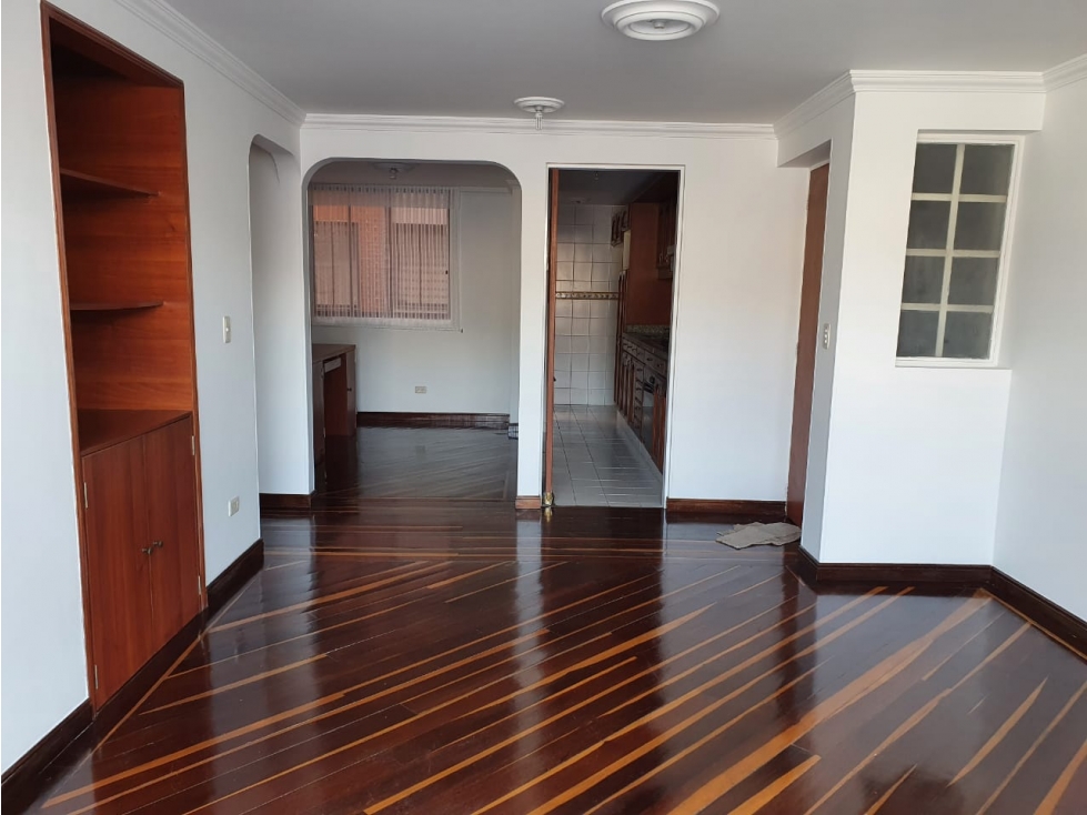 ARRIENDO APTO. EN CEDRITOS