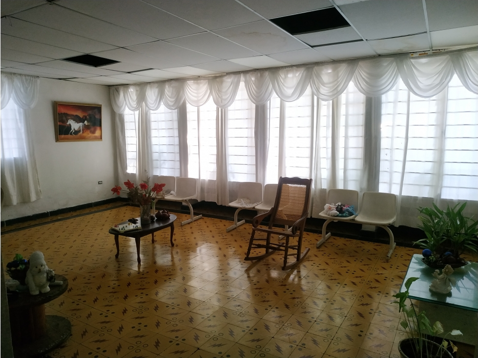 CARTAGENA ARRIENDO HOSTAL CRESPO