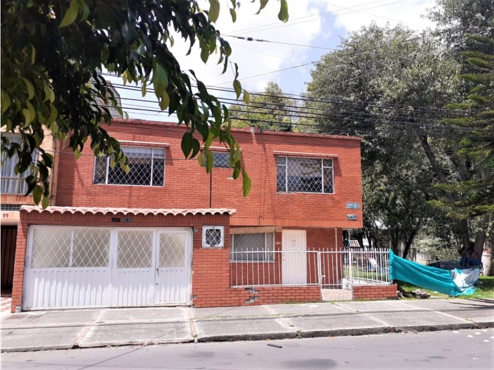 Venta - Casa Lote - Andes Norte