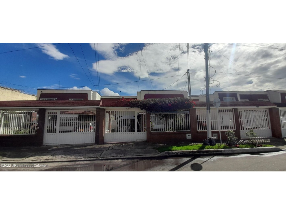 Casa en  Modelia Occidental RAH CO: 22-2808