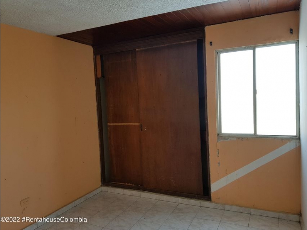 Apartamento en  San Felipe RAH CO: 22-2343