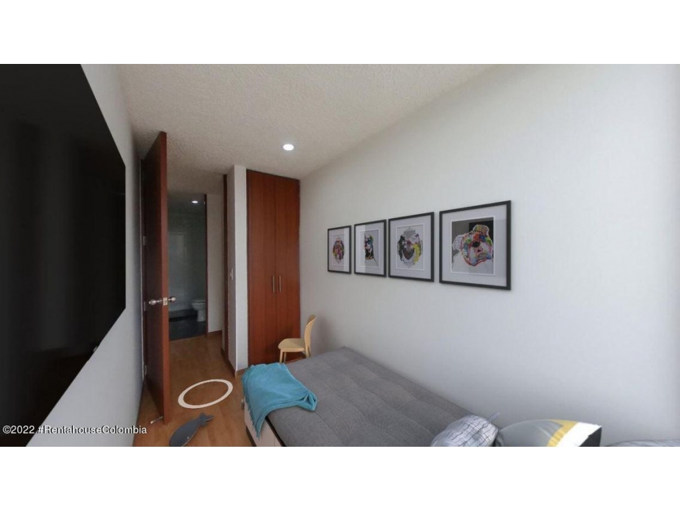 Apartamento en  La Pepita(Bogota) RAH CO: 22-3008