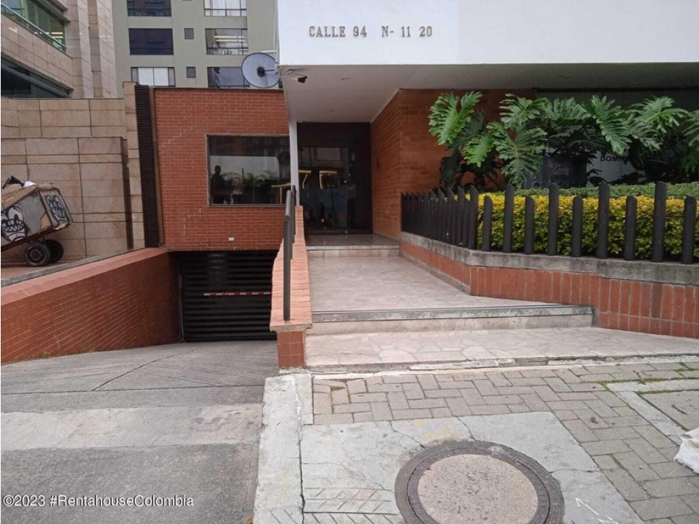 Apartamento en  Chapinero Norte RAH CO: 24-900