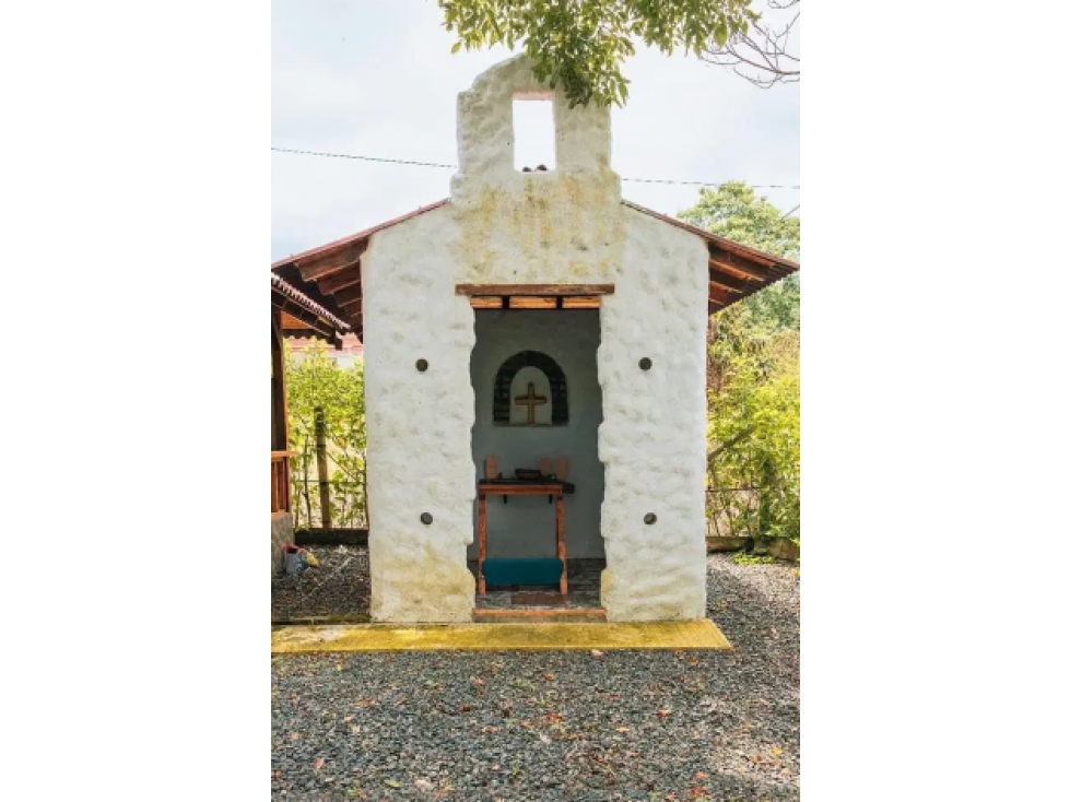 Se vende chalet en corregimiento La Florida en Pereira