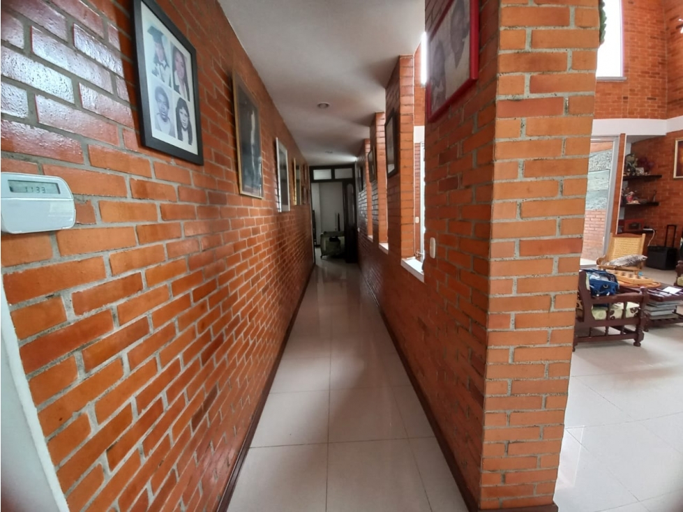 hermosa casa venta cerritos