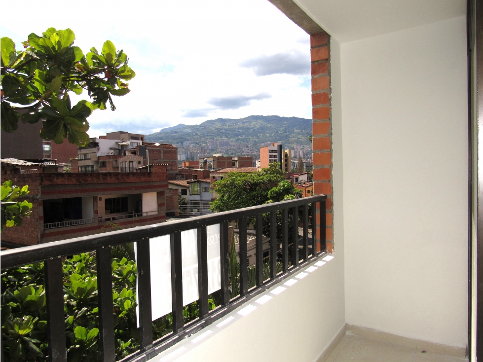 Apartamento en Arriendo Florida Nueva, Medellín