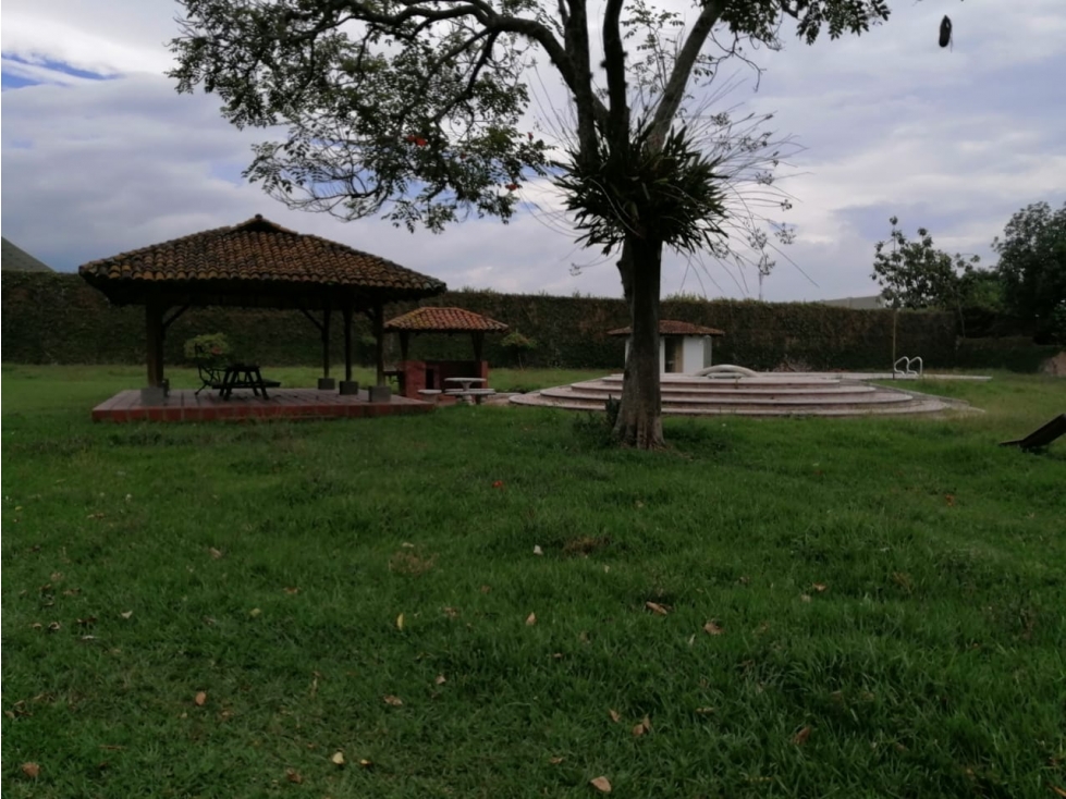 SE VENDE LOTE EN PRADERA - VALLE DEL CAUCA