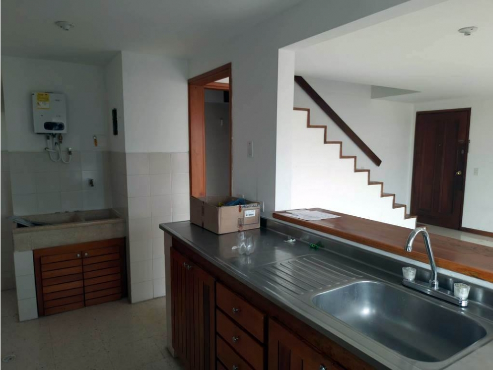 Apartamento Duplex en arriendo San Diego