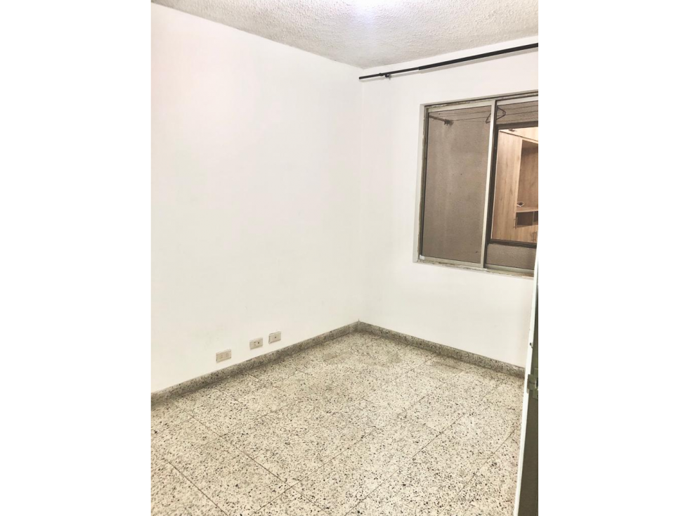 ALQUILER APARTAMENTO SALOMIA