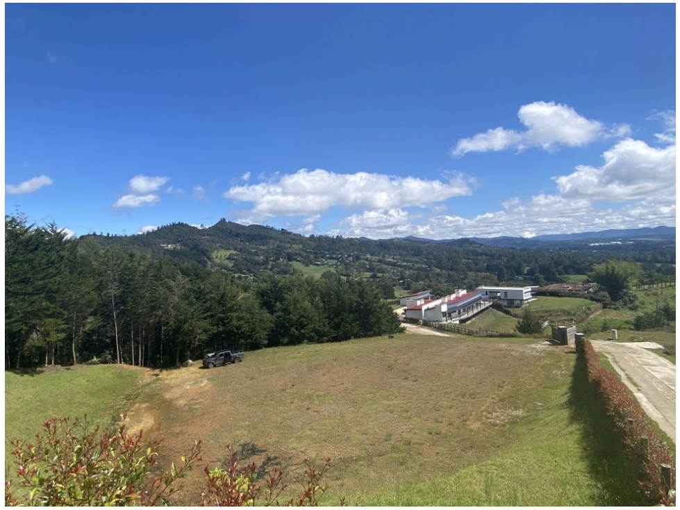 Lote con hermosa vista En Pontezuela