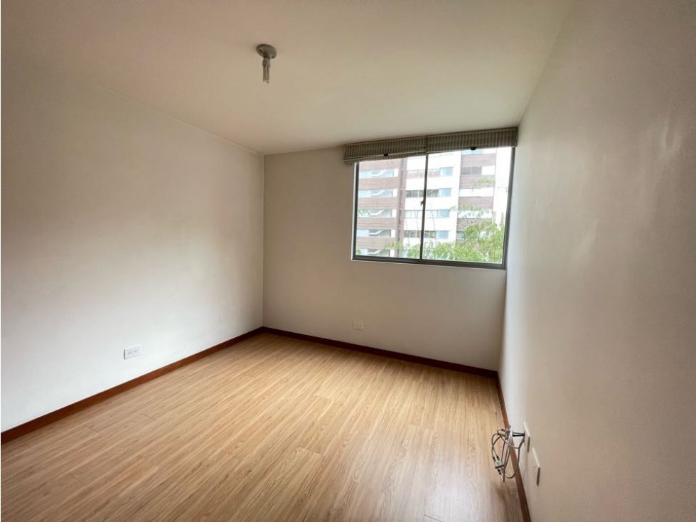 Apartamento en venta el poblado Castropol