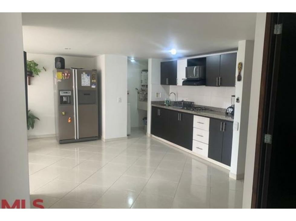 Apartamento en venta en Mayorca, Sabaneta