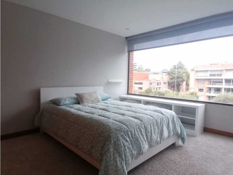 Arriendo apartamento Santa Paula 205 m2