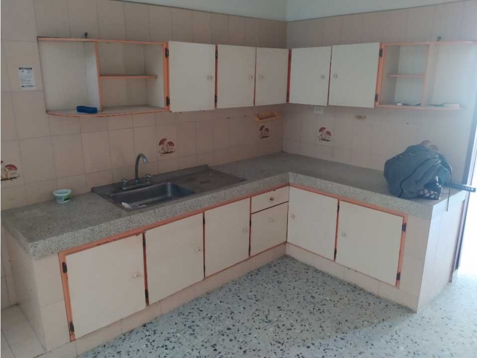 CASA COMERCIAL EN ARRIENDO  CENTRO DE LA CIUDAD