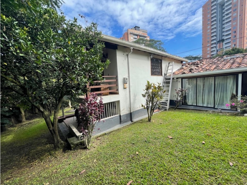 Casa Finca en Venta en Envigado Loma el Esmeraldal