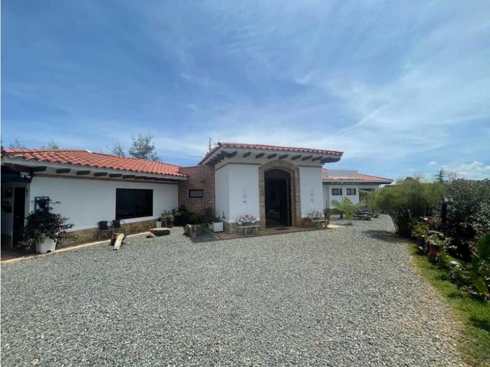 Finca Rionegro. San Antonio de Pereira. Se Vende.