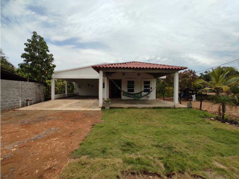 Linda Casa Campestre Con Garaje Doble Cerca A La UPB Montería-Córdoba