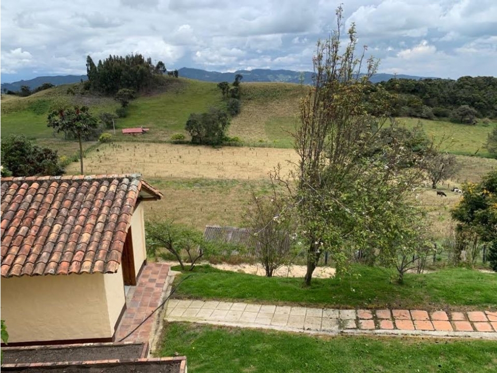 SE VENDE FINCA EN SUBACHOQUE.A