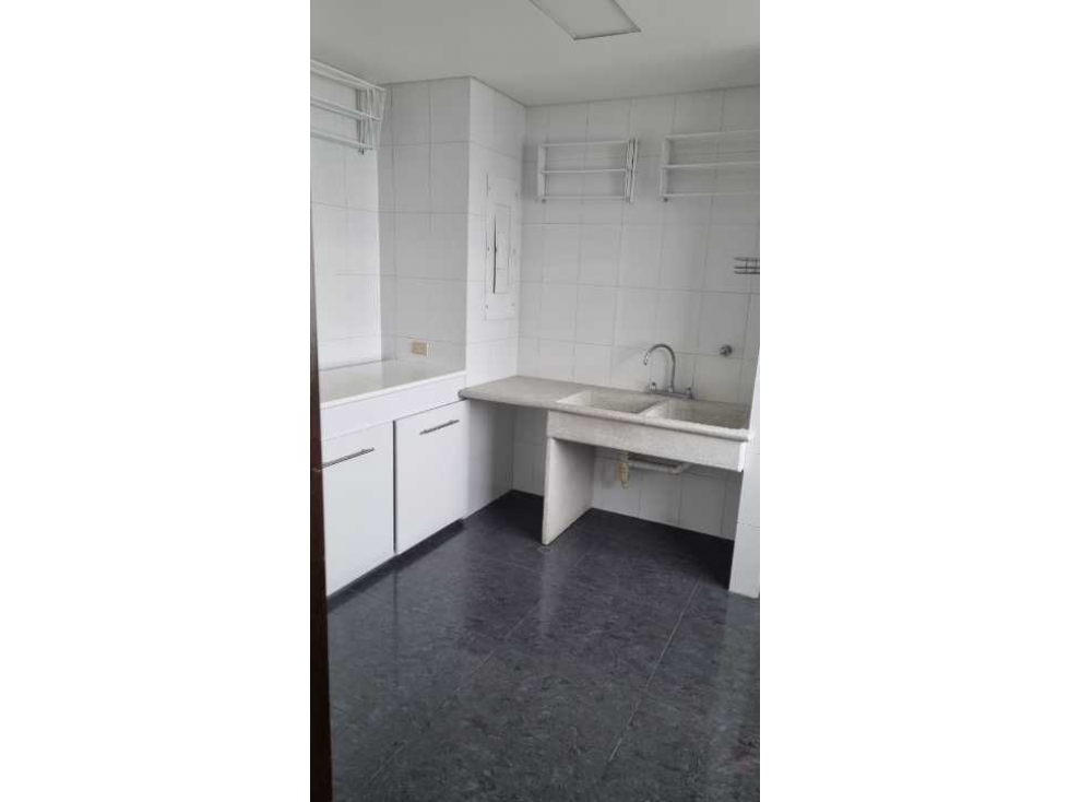 Se vende hermoso penthouse en el poblado