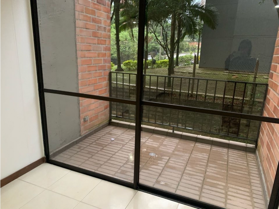 VENDO APARTAMENTO EN LA ESTRELLA SURAMÉRICA