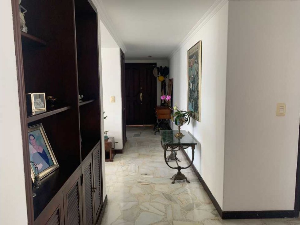 VENDO APTO DE 245 M2 EN CALI, BARRIO NORMANDIA