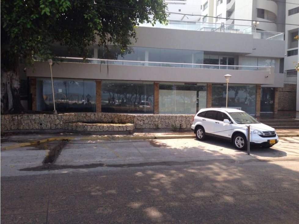 Vendo local comercial en CARTAGENA frente al mar!