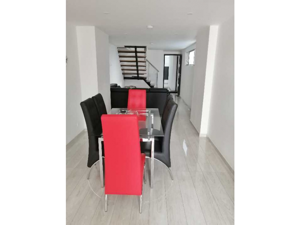 Apartamento dúplex en venta, sector velódromo, Medellín Antioquia