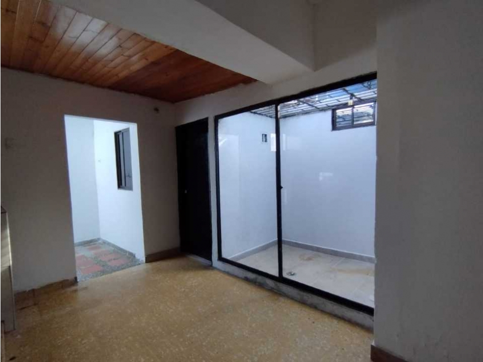 VENTA DE CASA EN EL BARRIO LA PRADERA